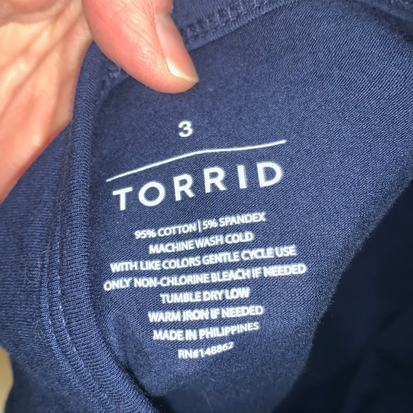 EUC torrid size 3 navy tank top camisole - Picture 4 of 4